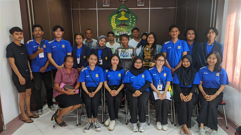 Acara Perpisahan KKN UNUD Periode XXIX: Momen Berharga di Desa Pulukan